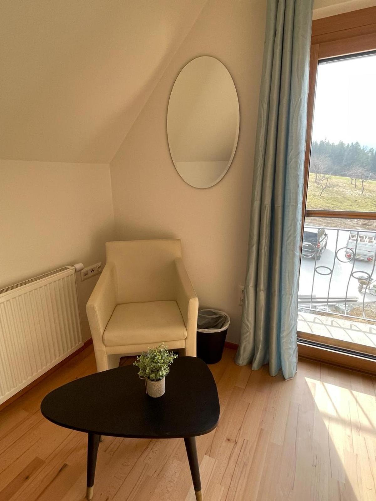 Sonnenschein Appartement- Und Ferienhaus Mit Terrasse Und Garten Eibiswald Eksteriør billede